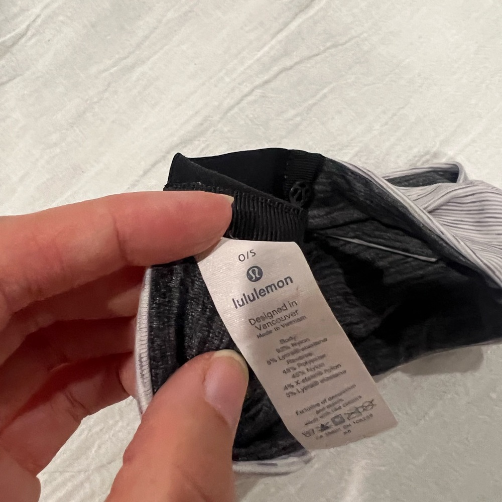 Lululemon reversible headband
